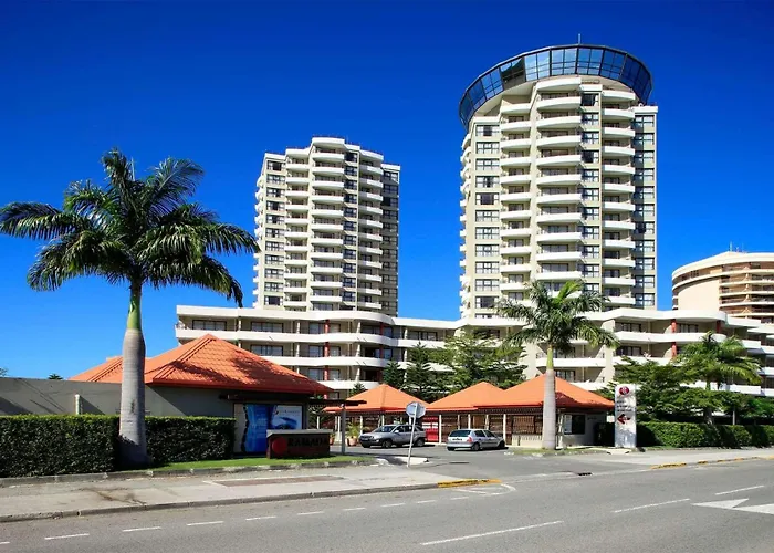 Ramada Hotel & Suites By Wyndham Nouméa