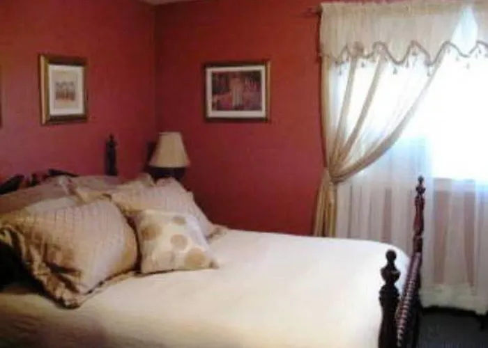 Harbor Gardens Inn Marblehead