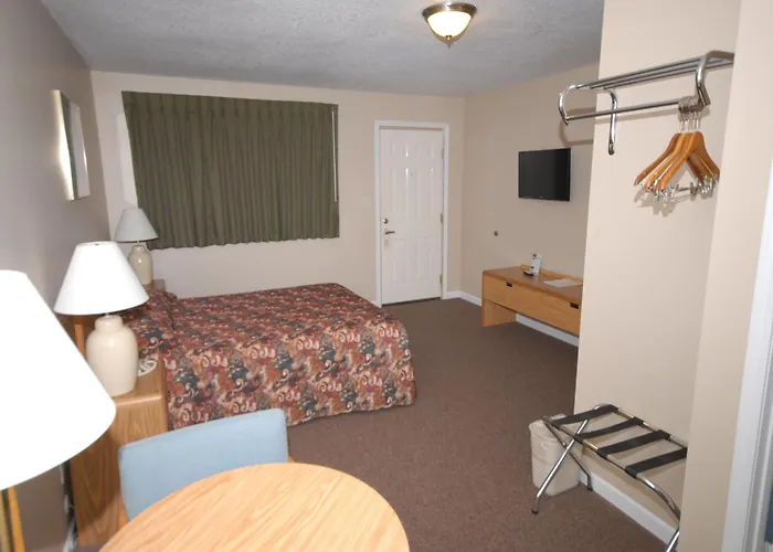 Wayside Motel Saint Ignace