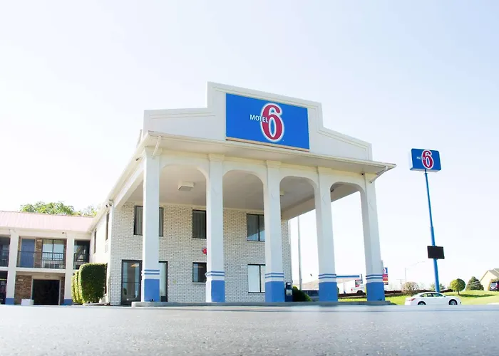 Motel 6-Cookeville, Tn