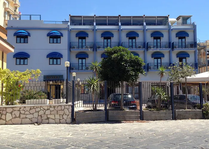 Hotel Al Faro Licata