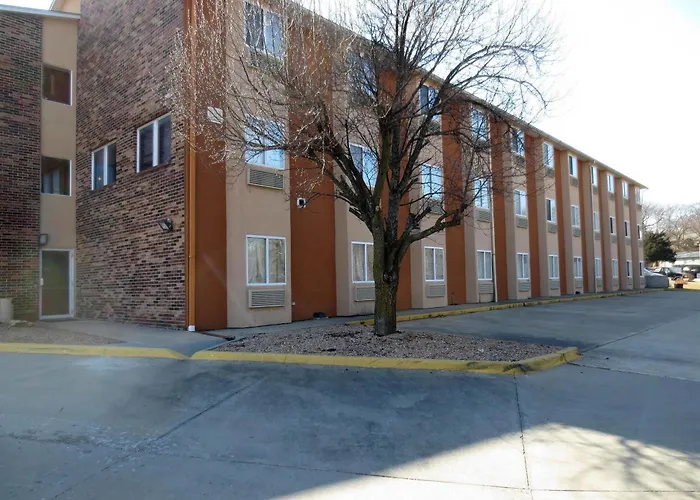 American Best Value Inn Lawrence