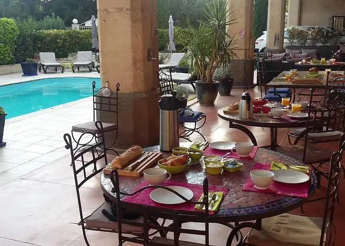 Bed and Breakfast Domaine De La Clementiere Narbona