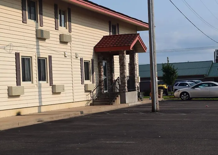 Regency Inn And Suites