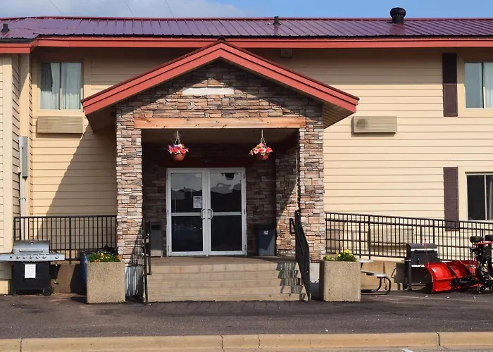 Regency Inn And Suites