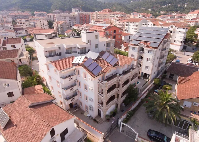 Apartment Ana Budua