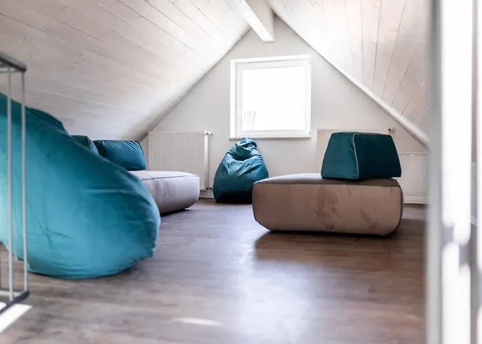 Stay COOPER l Guesthouse zum Löwen Meran