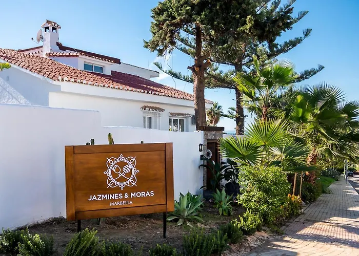 Jazmines & Moras Boutique Villa