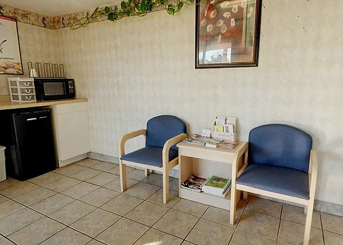 Americas Best Value Inn And Suites Carbondale