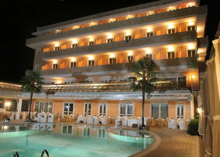 Grand Hotel Osman Atena Lucana