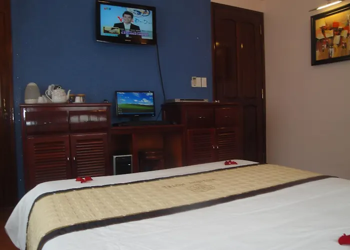 Holiday Diamond Hotel Hue