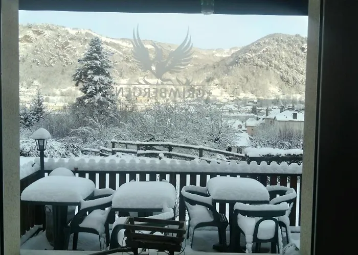 Hotel St Joseph Vic-sur-Cère