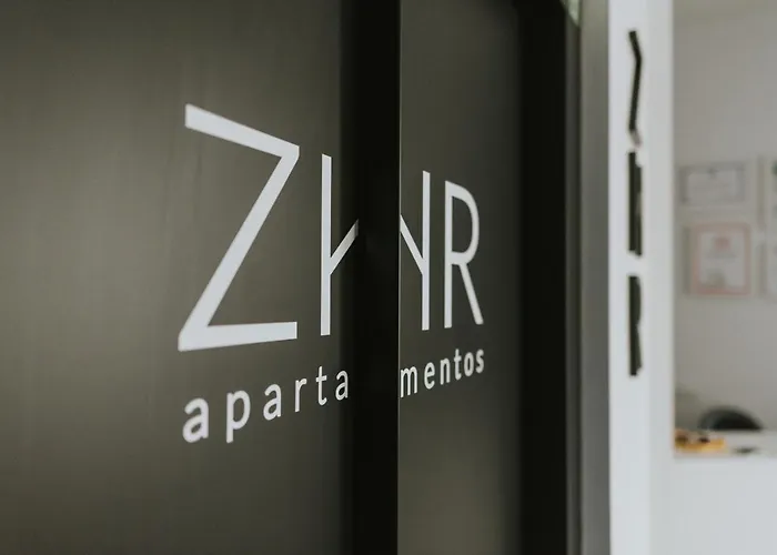 Apartamentos ZHR Zahara de los Atunes