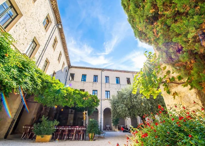 Aparthotel Le Cloître des Dominicains à Buis-les-Baronnies
