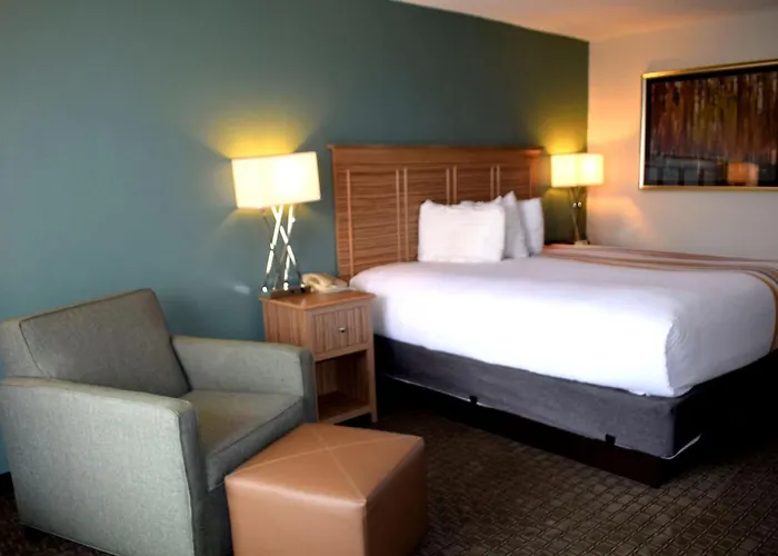 Chestnut Tree Inn - Cherokee