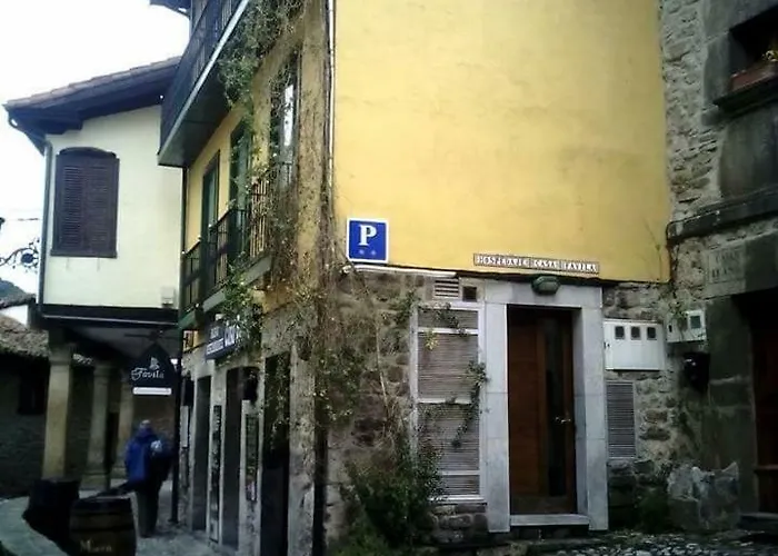 Casa Favila Potes