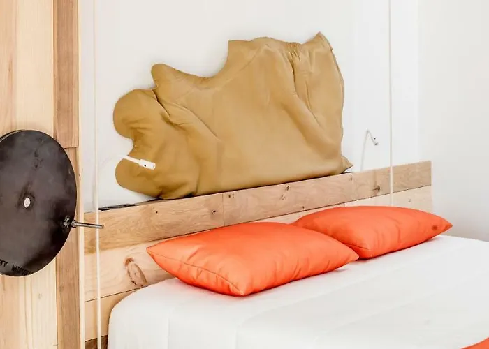 Hotel Somiatruites Igualada