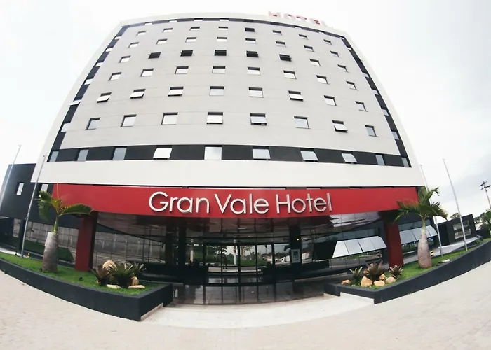 Summit Suites Hotel Cacapava