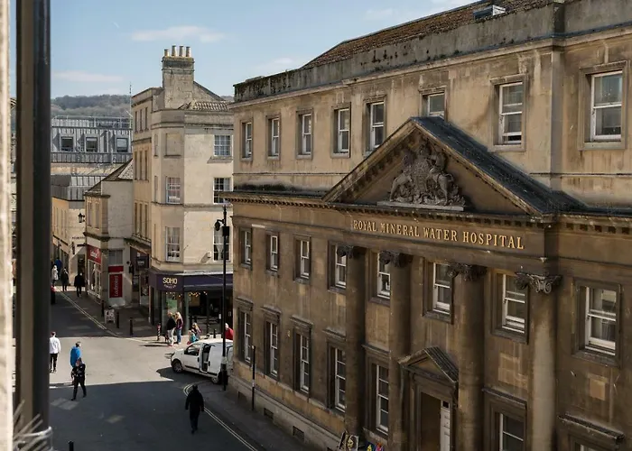 Hiding Space - Trim Street Apartments Bath