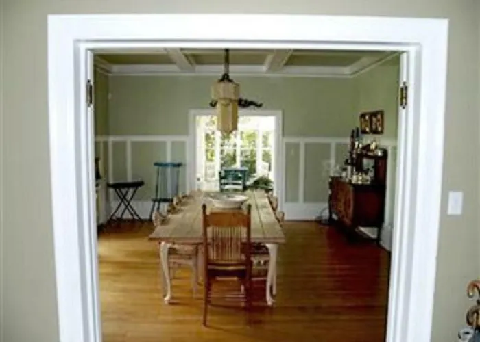 The Villa Bed & Breakfast (Adults Only) Tacoma