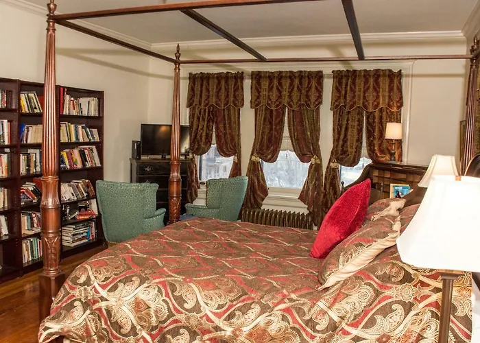 Historic Benner Mansion