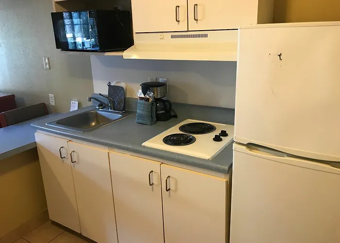 Suburban Extended Stay Hilton Head Bluffton
