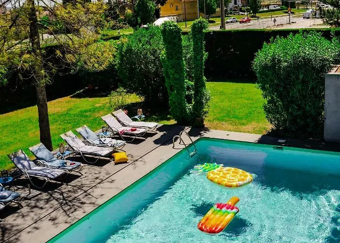 Le Safari Hotel Restaurant Carpentras