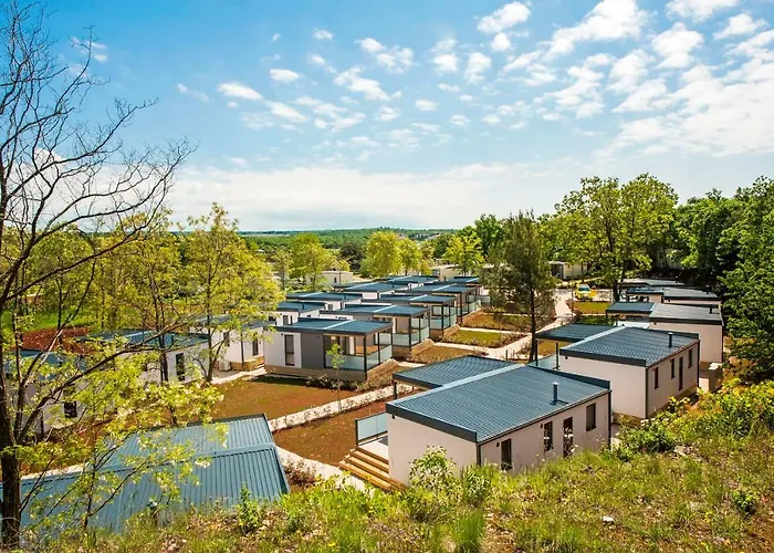 Eurocamp Mobile Homes At Fkk Nudist Campsite Solaris Tar-Vabriga