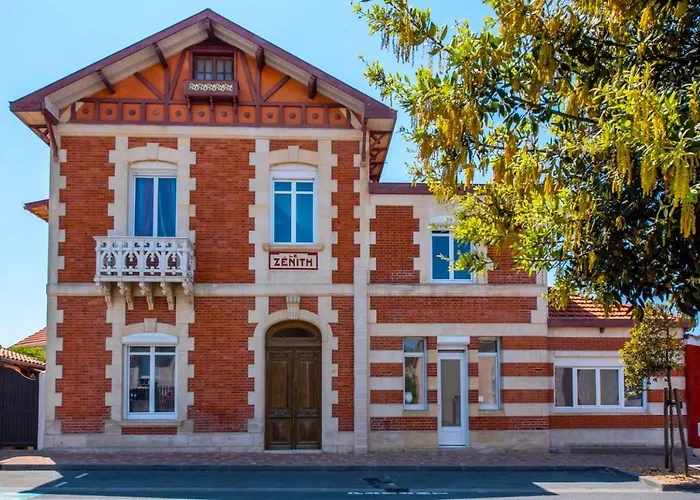 Villa Zenith Hostel - La Maison