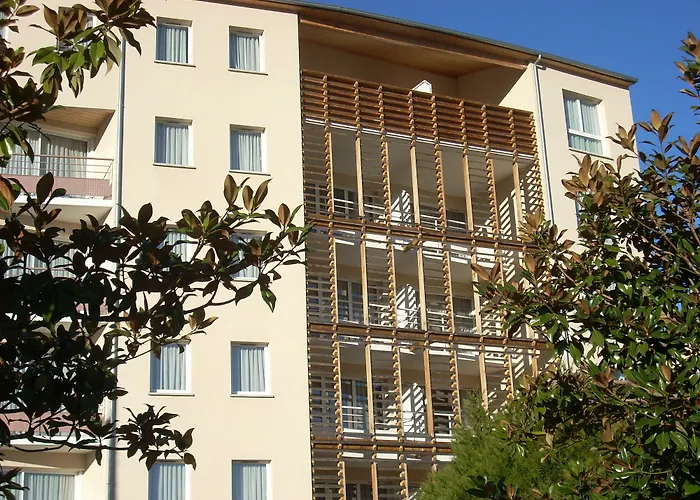 Appart'Hotel - Residence La Closeraie Lourdes