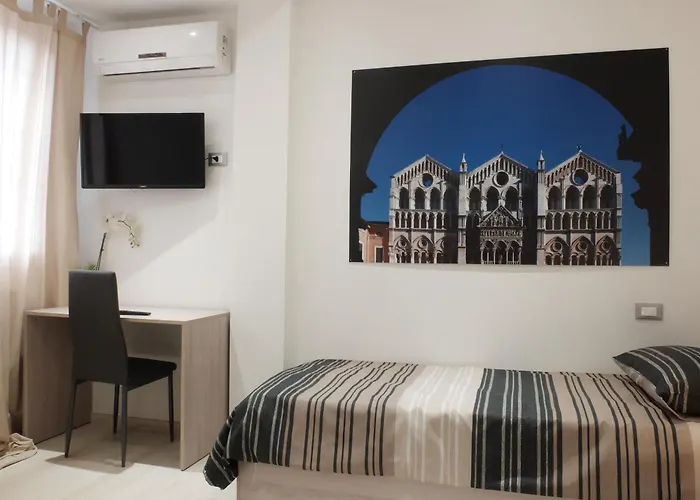 Centro Storico Rooms Ferrara