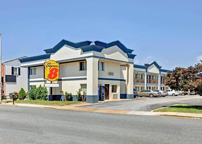 Super 8 By Wyndham Newark De