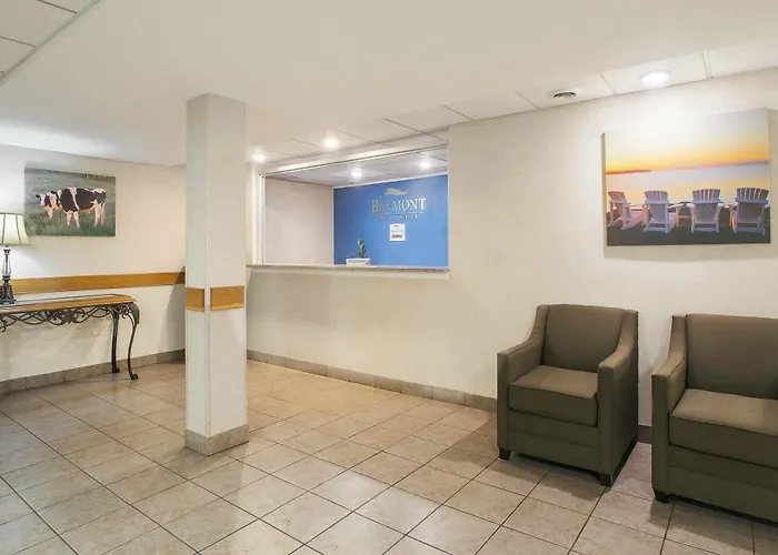 Baymont By Wyndham Essex Burlington Area