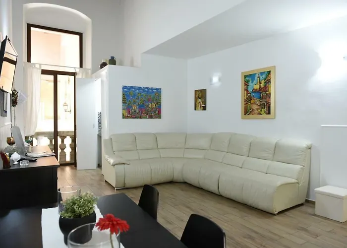 Sisters residence Bari