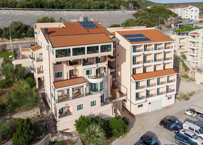 Hotel Adria Neum