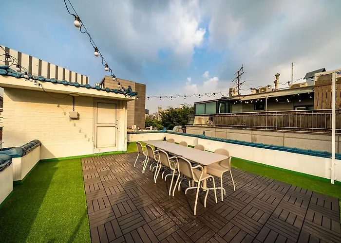 Yab-Guesthouse, Femaleonly, Foreignonly Seoul