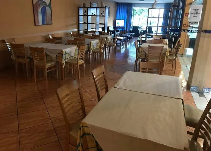 Hostel Armona