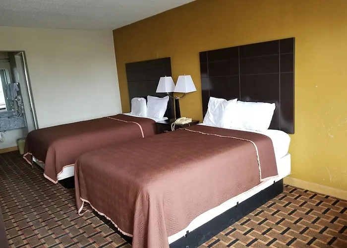 Knights Inn Midland