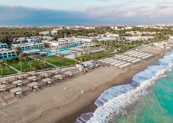 Paloma Finesse Side Hotel