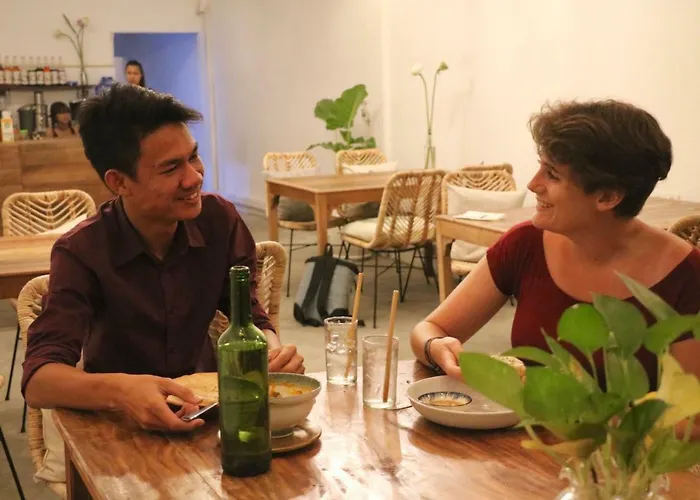Sacred Lotus - Vegan Cafe X Hostel Phnom-Penh