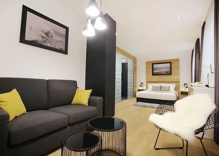 Rooms Bura I Jugo Zara