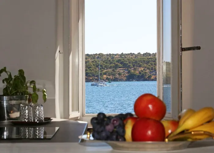 Swan Adriatic Apartment & Room Šibenik
