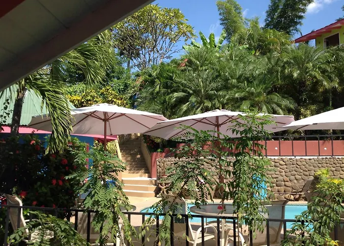 Tamarindo Village Hotel
