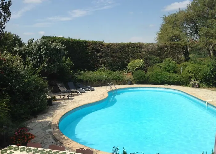 Bed and Breakfast Le Jardin De La Cite à Carcassonne