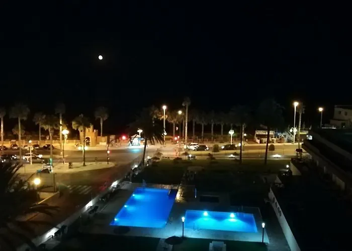 Apartamento-Estudio First Line Of The Beach Malaga -Benalmadena