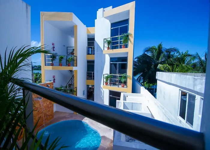 Sunset Isla Mujeres Aparthotel