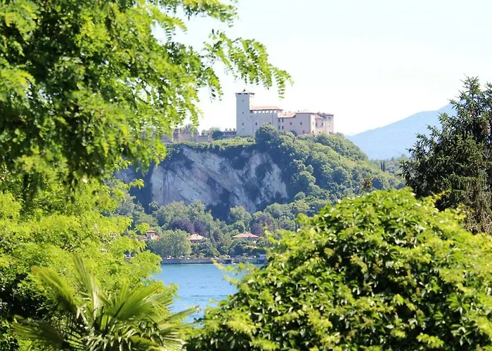 Villa Raoul Arona