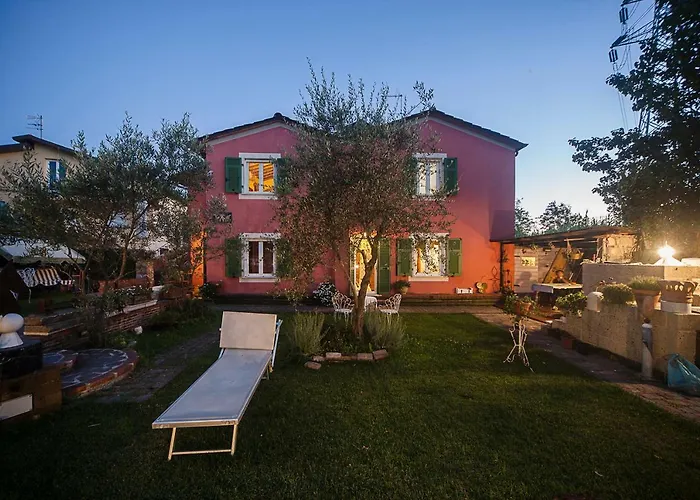 Bed And Breakfast Aurora Sarzana