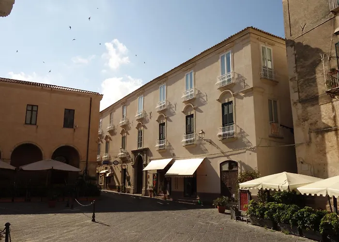 Suites Pastis Tropea - Boutique B&B By Kalavria Holidays