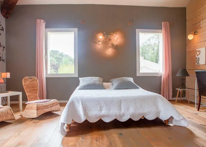 B&B Le Manoir De Gémenos